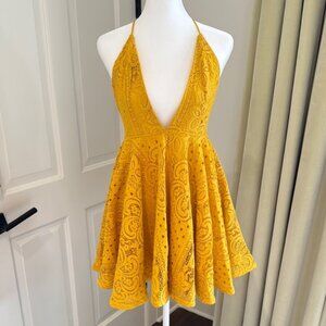 Michael Costello x Revolve - Tahlia Lace Halter Dress - Marigold - Size: Small